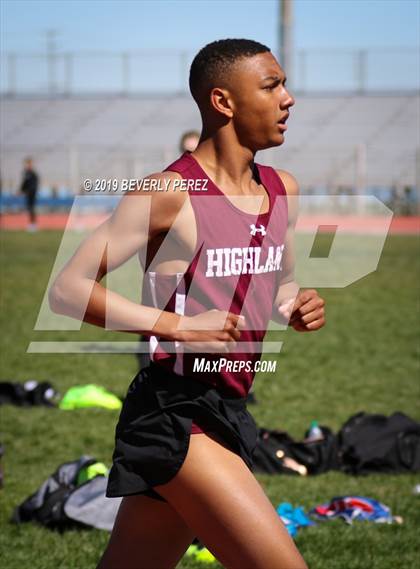 Thumbnail 3 in Highland vs Littlerock vs Eastside (800m) photogallery.
