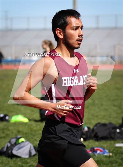 Thumbnail 1 in Highland vs Littlerock vs Eastside (800m) photogallery.