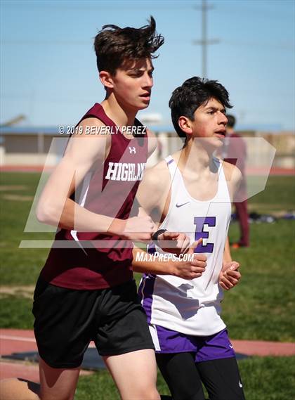 Thumbnail 2 in Highland vs Littlerock vs Eastside (800m) photogallery.