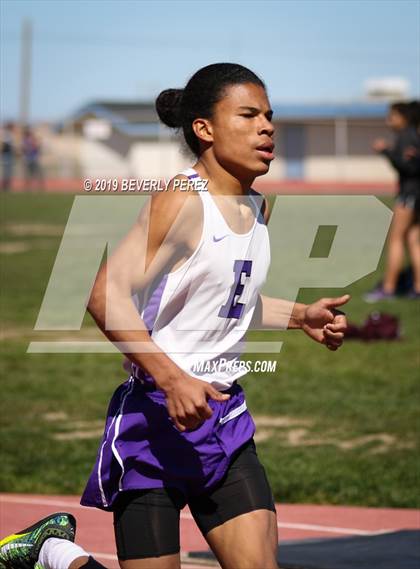 Thumbnail 2 in Highland vs Littlerock vs Eastside (800m) photogallery.