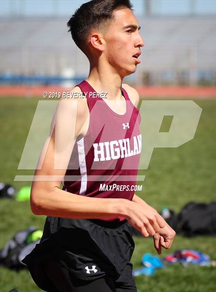 Thumbnail 2 in Highland vs Littlerock vs Eastside (800m) photogallery.