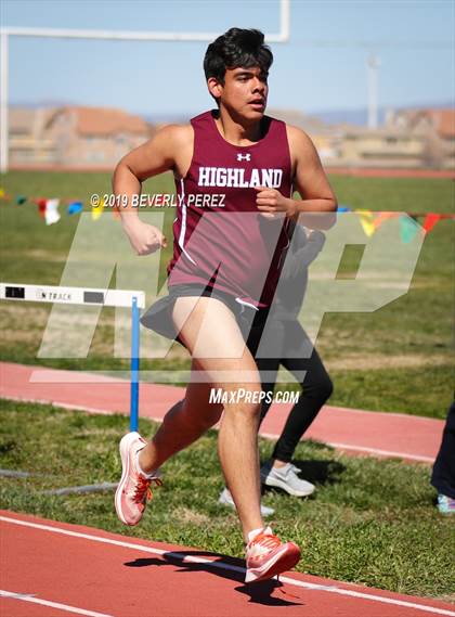 Thumbnail 1 in Highland vs Littlerock vs Eastside (800m) photogallery.