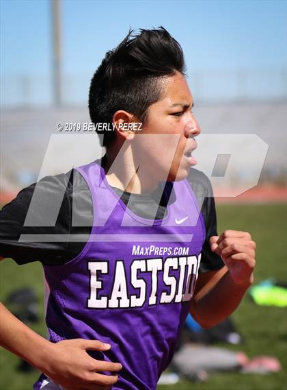 Thumbnail 2 in Highland vs Littlerock vs Eastside (800m) photogallery.