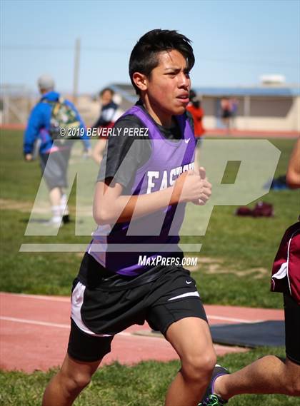 Thumbnail 1 in Highland vs Littlerock vs Eastside (800m) photogallery.