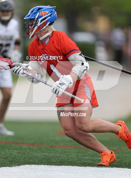 Thumbnail 1 in Legend vs. Arapahoe (CHSAA 5A Semifinals) photogallery.