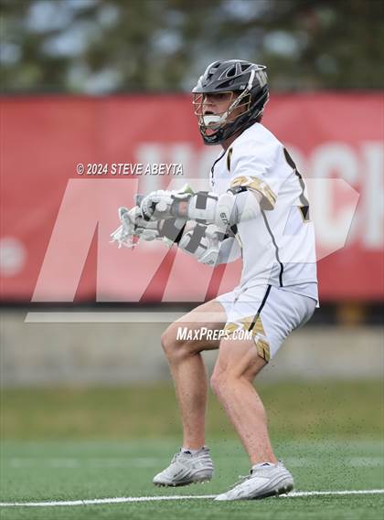 Thumbnail 1 in Legend vs. Arapahoe (CHSAA 5A Semifinals) photogallery.