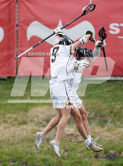 Thumbnail 3 in Legend vs. Arapahoe (CHSAA 5A Semifinals) photogallery.