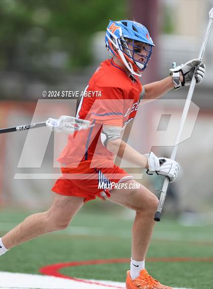 Thumbnail 1 in Legend vs. Arapahoe (CHSAA 5A Semifinals) photogallery.