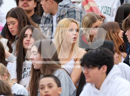 Thumbnail 1 in Legend vs. Arapahoe (CHSAA 5A Semifinals) photogallery.