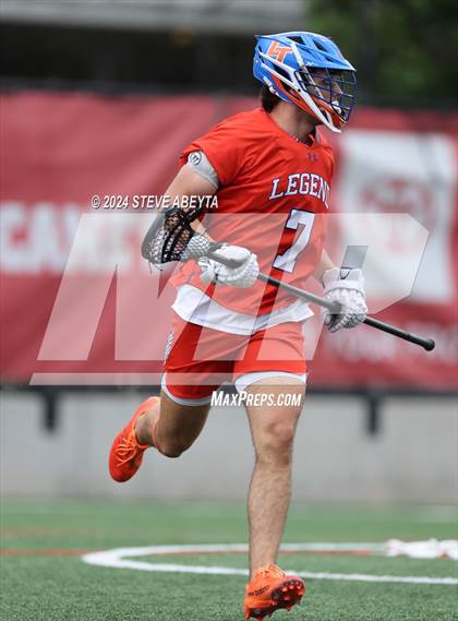 Thumbnail 1 in Legend vs. Arapahoe (CHSAA 5A Semifinals) photogallery.