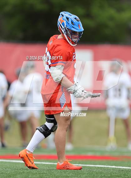 Thumbnail 1 in Legend vs. Arapahoe (CHSAA 5A Semifinals) photogallery.