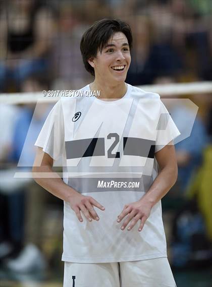 Thumbnail 2 in Loyola vs. Corona Del Mar (CIF SoCal Regional D1 Final) photogallery.