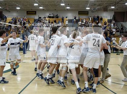 Thumbnail 1 in Loyola vs. Corona Del Mar (CIF SoCal Regional D1 Final) photogallery.