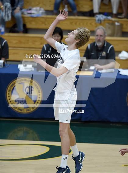 Thumbnail 2 in Loyola vs. Corona Del Mar (CIF SoCal Regional D1 Final) photogallery.