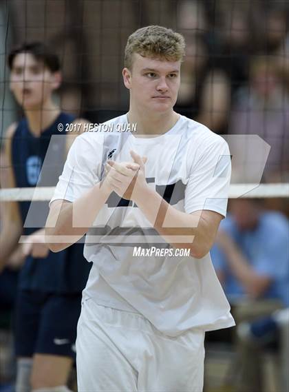 Thumbnail 3 in Loyola vs. Corona Del Mar (CIF SoCal Regional D1 Final) photogallery.