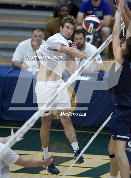 Thumbnail 1 in Loyola vs. Corona Del Mar (CIF SoCal Regional D1 Final) photogallery.