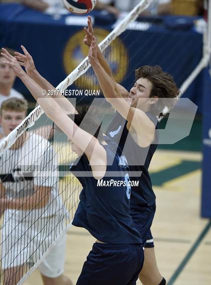Thumbnail 1 in Loyola vs. Corona Del Mar (CIF SoCal Regional D1 Final) photogallery.
