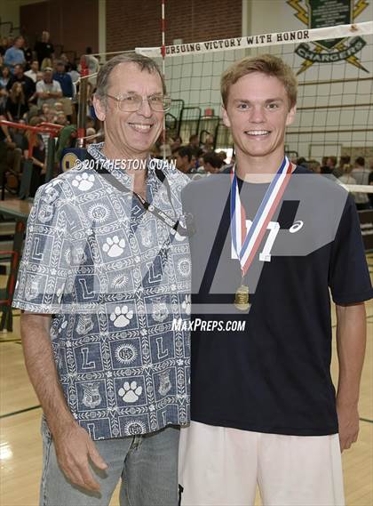 Thumbnail 1 in Loyola vs. Corona Del Mar (CIF SoCal Regional D1 Final) photogallery.