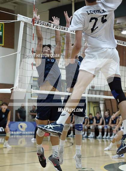 Thumbnail 1 in Loyola vs. Corona Del Mar (CIF SoCal Regional D1 Final) photogallery.