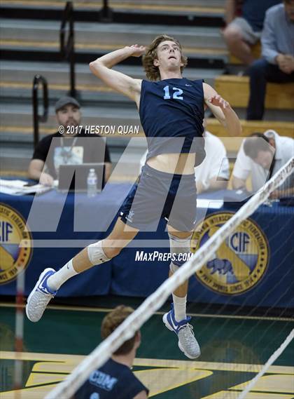 Thumbnail 3 in Loyola vs. Corona Del Mar (CIF SoCal Regional D1 Final) photogallery.