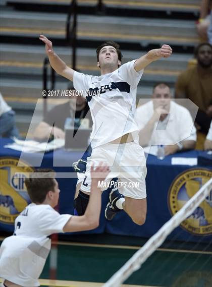 Thumbnail 3 in Loyola vs. Corona Del Mar (CIF SoCal Regional D1 Final) photogallery.