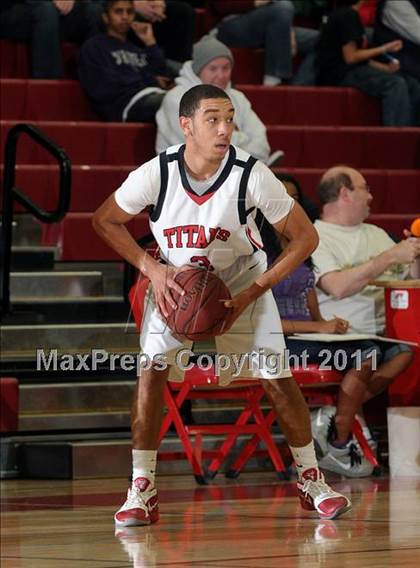 Thumbnail 3 in Monterey Trail vs. Antelope (Common Good Classic) photogallery.