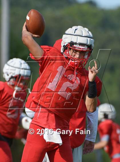 Thumbnail 2 in Baylor @ Soddy Daisy (Scrimmage)  photogallery.