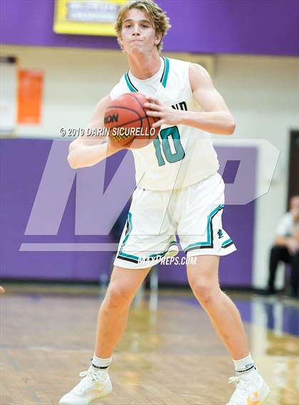 Thumbnail 2 in Highland vs. Desert Mountain (Fear the Hop Tournament)  photogallery.