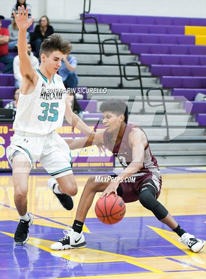 Thumbnail 1 in Highland vs. Desert Mountain (Fear the Hop Tournament)  photogallery.