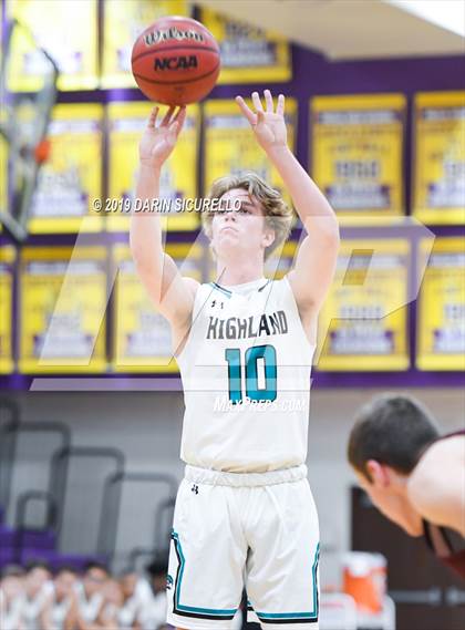 Thumbnail 3 in Highland vs. Desert Mountain (Fear the Hop Tournament)  photogallery.