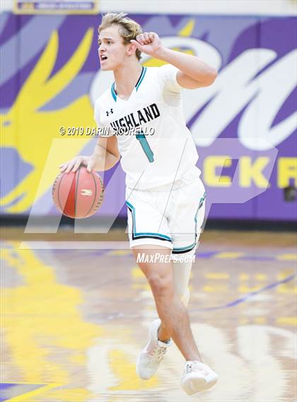 Thumbnail 1 in Highland vs. Desert Mountain (Fear the Hop Tournament)  photogallery.