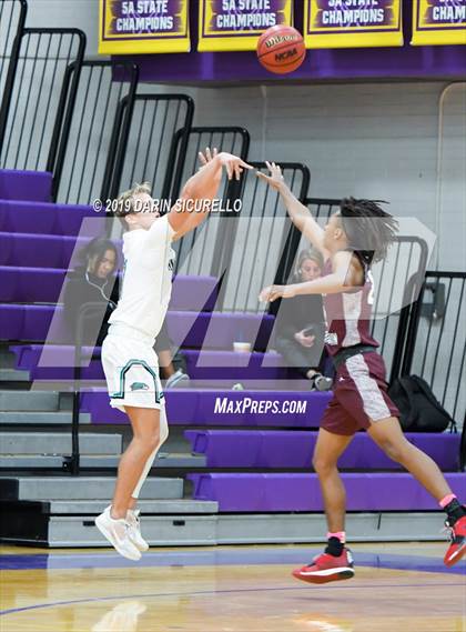 Thumbnail 3 in Highland vs. Desert Mountain (Fear the Hop Tournament)  photogallery.