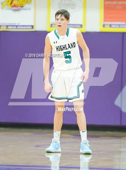 Thumbnail 3 in Highland vs. Desert Mountain (Fear the Hop Tournament)  photogallery.