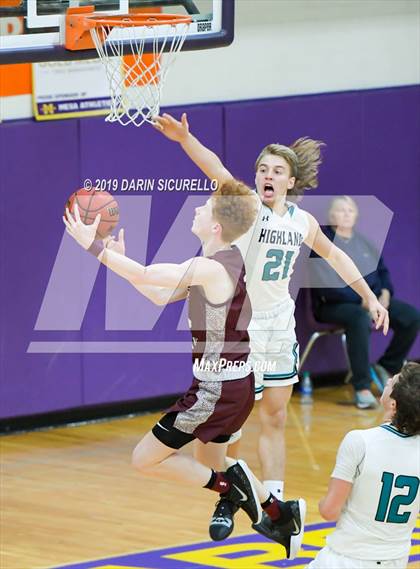 Thumbnail 2 in Highland vs. Desert Mountain (Fear the Hop Tournament)  photogallery.