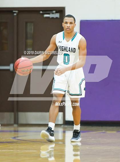 Thumbnail 2 in Highland vs. Desert Mountain (Fear the Hop Tournament)  photogallery.