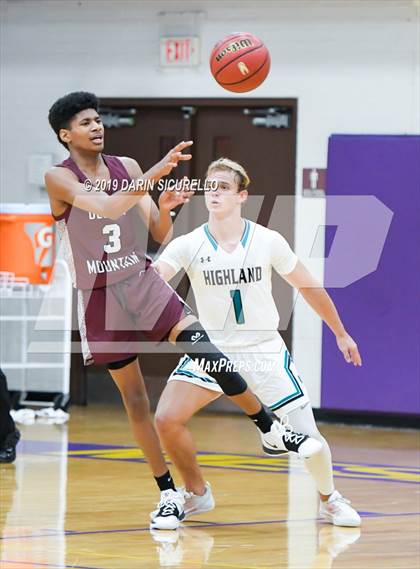 Thumbnail 2 in Highland vs. Desert Mountain (Fear the Hop Tournament)  photogallery.