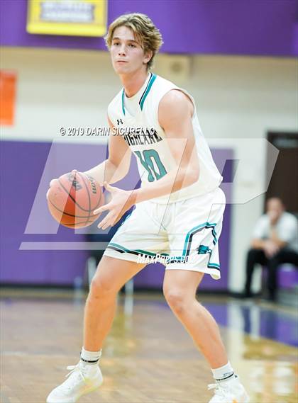 Thumbnail 1 in Highland vs. Desert Mountain (Fear the Hop Tournament)  photogallery.
