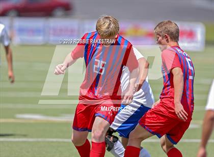 Thumbnail 3 in Midlothian Heritage vs. Community (UIL 4A Region II Semi-Final) photogallery.