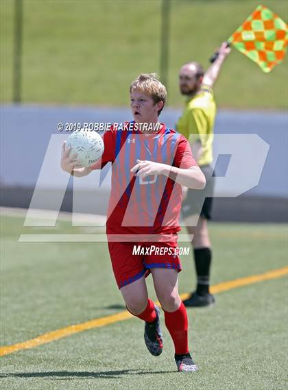 Thumbnail 3 in Midlothian Heritage vs. Community (UIL 4A Region II Semi-Final) photogallery.