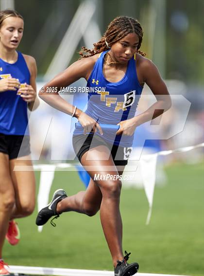 Thumbnail 1 in FHSAA 1A & 3A Finals (4 X 800 Meters) photogallery.