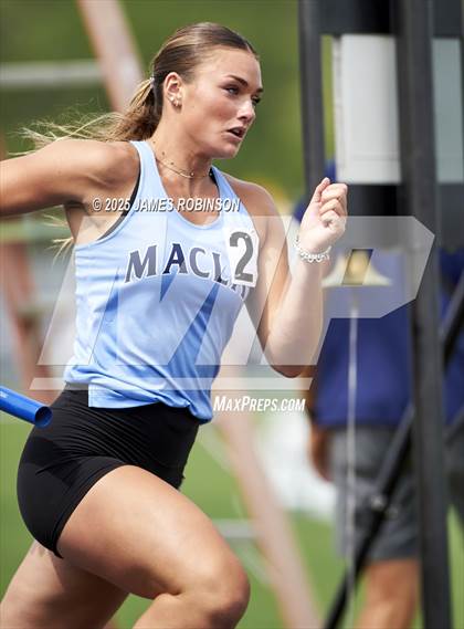 Thumbnail 3 in FHSAA 1A & 3A Finals (4 X 800 Meters) photogallery.