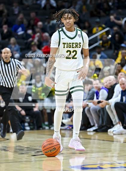 Thumbnail 2 in South Bend Saint Joseph vs. Indianapolis Crispus Attucks (IHSAA 3A Final) photogallery.