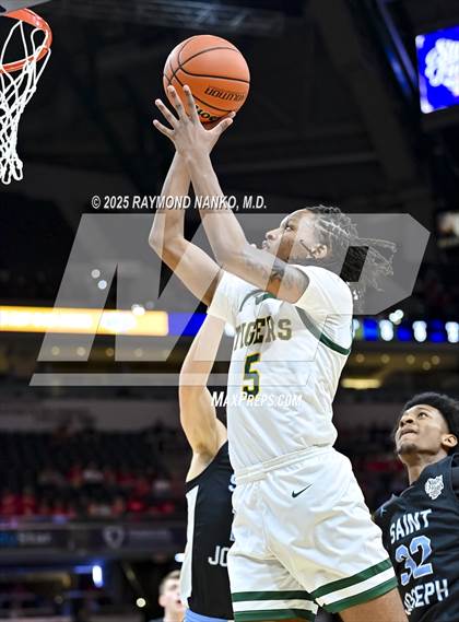 Thumbnail 3 in South Bend Saint Joseph vs. Indianapolis Crispus Attucks (IHSAA 3A Final) photogallery.