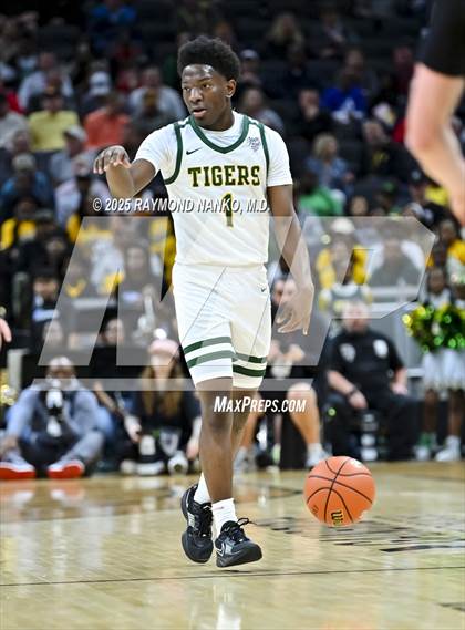 Thumbnail 3 in South Bend Saint Joseph vs. Indianapolis Crispus Attucks (IHSAA 3A Final) photogallery.