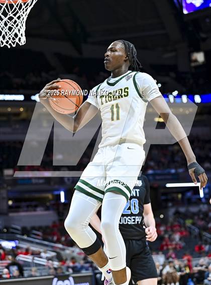 Thumbnail 2 in South Bend Saint Joseph vs. Indianapolis Crispus Attucks (IHSAA 3A Final) photogallery.