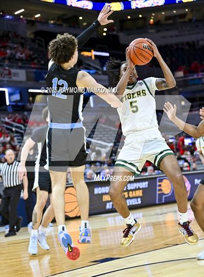Thumbnail 3 in South Bend Saint Joseph vs. Indianapolis Crispus Attucks (IHSAA 3A Final) photogallery.