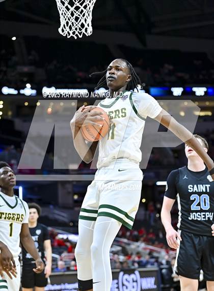 Thumbnail 1 in South Bend Saint Joseph vs. Indianapolis Crispus Attucks (IHSAA 3A Final) photogallery.