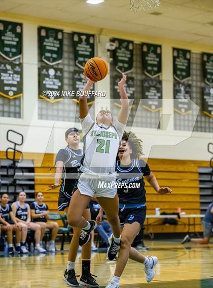 Thumbnail 3 in St. Joseph vs. Buena (Santa Barbara Tournament of Champions) photogallery.