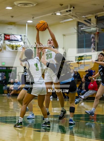 Thumbnail 2 in St. Joseph vs. Buena (Santa Barbara Tournament of Champions) photogallery.
