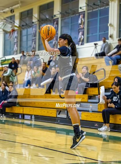 Thumbnail 2 in St. Joseph vs. Buena (Santa Barbara Tournament of Champions) photogallery.